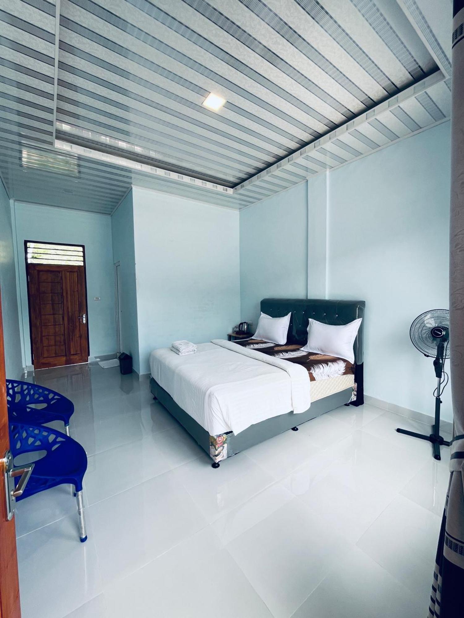 Vandu'S View Guest House & Restaurant 图克图克 外观 照片